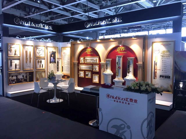 提香傳奇，再掀巔峰時(shí)尚設(shè)計(jì)風(fēng)潮——匯泰龍“提香”系列喜獲“紅棉獎(jiǎng)”