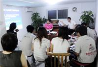 與經(jīng)銷(xiāo)商共同成長(zhǎng)，提高品牌競(jìng)爭(zhēng)力